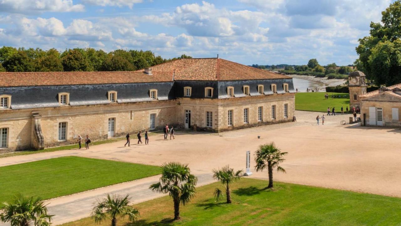 Residence Esmeralda Meuble De Tourisme 3 Etoiles Рошфор Экстерьер фото