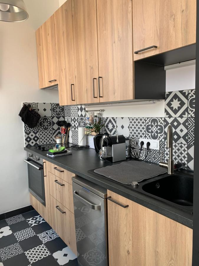 Residence Esmeralda Meuble De Tourisme 3 Etoiles Рошфор Экстерьер фото